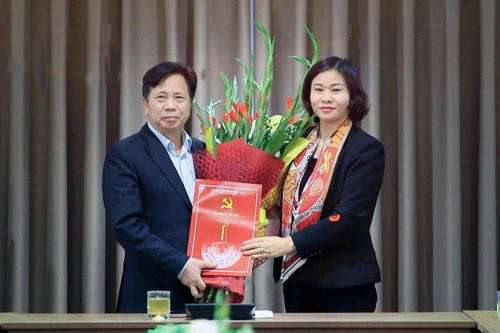 Ông Phùng Văn Dũng làm Phó trưởng Ban Dân vận Thành ủy Hà Nội