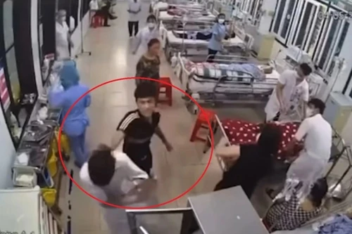 Liên tiếp 3 vụ tấn công y bác sĩ, Bộ Y tế yêu cầu các bệnh viện siết chặt an ninh