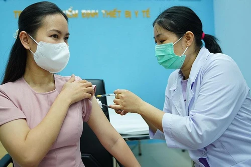 Đối tượng nào sẽ được ưu tiên tiêm vaccine Covid-19 từ nay đến cuối năm?