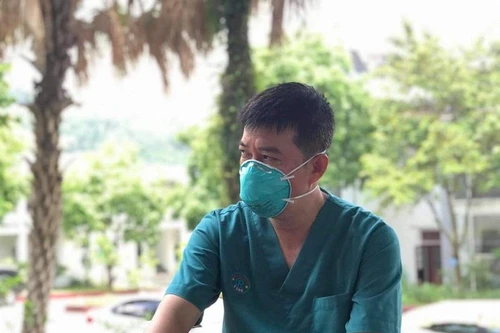 “Người hùng” chuyên trị ca Covid-19 nặng: Điều trị ca nặng Bắc Giang áp lực hơn nhiều ở Đà Nẵng