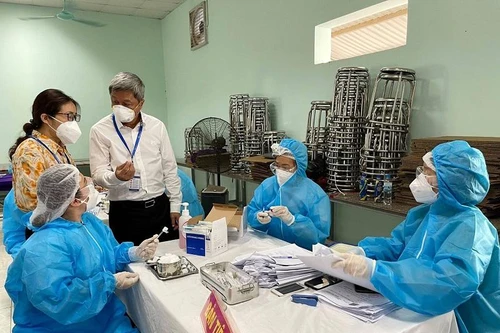 80 ca Covid-19 mới trưa 4-6: TP HCM thêm 11 ca, Hà Nội có 2 ca liên quan Công ty T&T