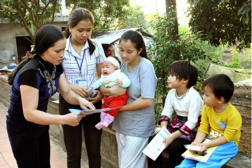 Bộ Y tế đang cân nhắc đề xuất bỏ quy định kỷ luật đảng viên sinh con thứ ba