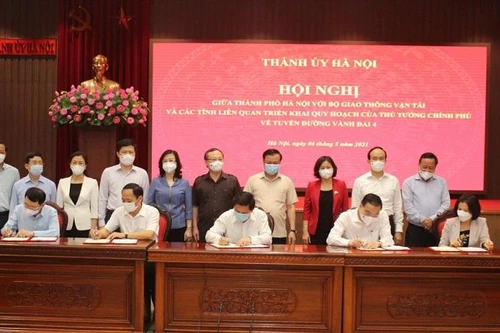 Bí thư Thành ủy Hà Nội: Dự án đường vành đai 4 sẽ làm trong 2 nhiệm kỳ, tổng vốn 135.000 tỷ đồng