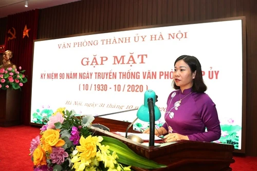 Hà Nội: Cán bộ văn phòng cấp ủy phải tận tụy, gương mẫu, có trình độ