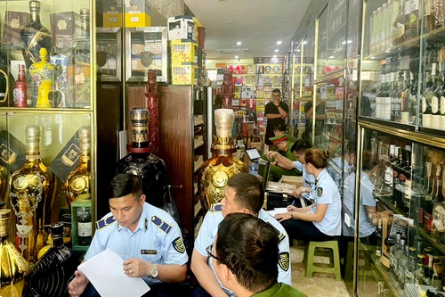 Cắt giảm nhiều thủ tục hành chính về sản xuất, kinh doanh rượu, thuốc lá, lắp ráp ô tô...