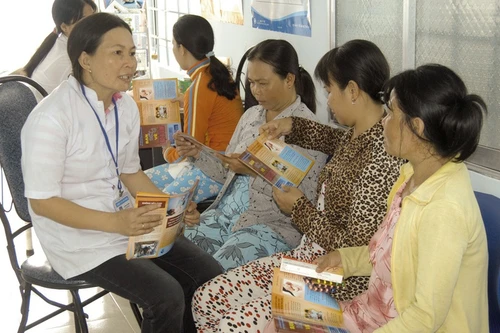 Rà soát việc bố trí công việc và phụ cấp cho cán bộ dân số ở cơ sở