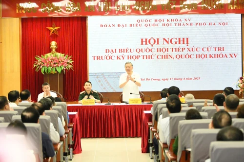 Hình ảnh Tổng Bí thư Tô Lâm tiếp xúc cử tri Hà Nội trước kỳ họp thứ 9 - Quốc hội khóa XV