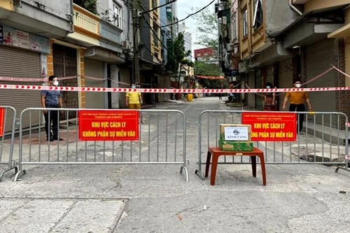 Bé trai 1 tuổi ở Ngọc Thuỵ mắc Covid-19, liên quan ổ dịch tại phường Việt Hưng