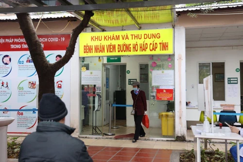 Người nghi ngờ hoặc tự test nhanh Covid-19 dương tính có nên đi thẳng đến bệnh viện?