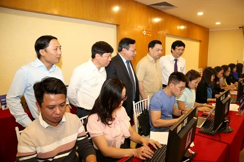 Trung tâm báo chí Đại hội Đảng bộ TP Hà Nội lần thứ XVII bắt đầu hoạt động