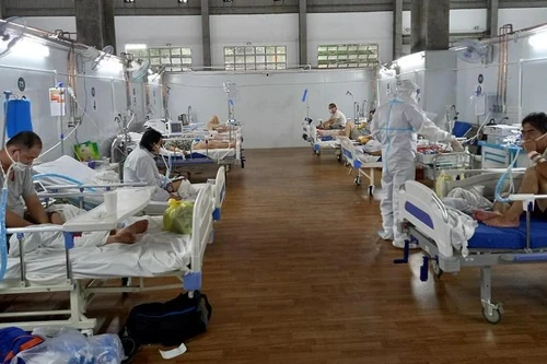 Hà Nội thêm 8 ca Covid-19 mới sáng 15-8, nhiều ca sống trong khu vực phong tỏa