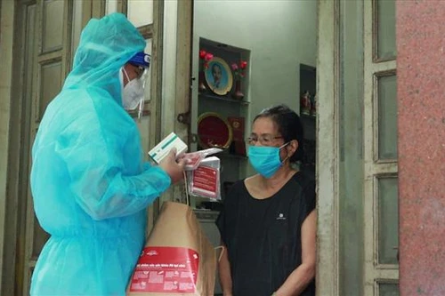 Yêu cầu cấp phép lưu hành các thuốc mới điều trị Covid-19 nhanh hơn