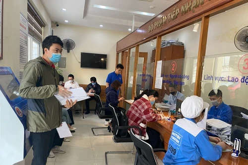 Hà Nội phê duyệt danh mục vị trí việc làm và chỉ tiêu công chức, viên chức ở các cơ quan