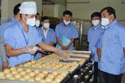 Từ 6-9, Hà Nội bắt đầu đợt cao điểm kiểm tra thị trường bánh Trung thu