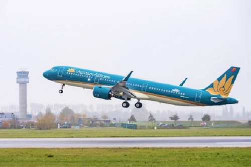 Quốc hội nhất trí “giải cứu” Vietnam Airlines, cho phép chào bán thêm cổ phiếu