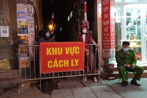 Hà Nội phát hiện 1 ca Covid-19 là thợ làm tóc ở phố Trần Quang Diệu, Đống Đa