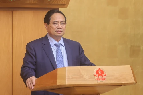 Thủ tướng: Dứt khoát phải hoàn thành chi trả chế độ cho người nghỉ việc trước 15-10-2025
