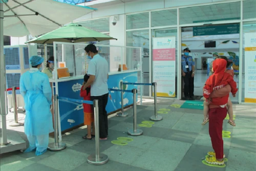 Siết chặt ra – vào bệnh viện, yêu cầu TP.HCM lập đoàn kiểm tra ngay các cơ sở y tế