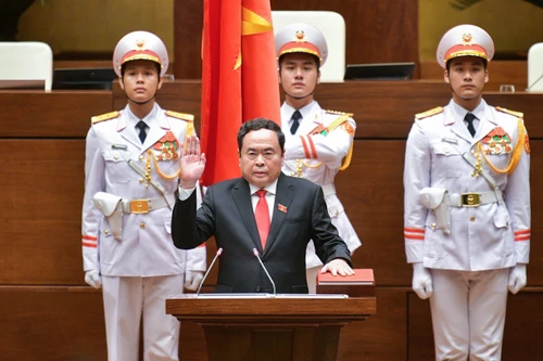 Chủ tịch Quốc hội Trần Thanh Mẫn: “Tôi nguyện cống hiến hết sức mình, phụng sự Tổ quốc, phục vụ nhân dân”