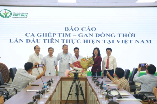 Lần đầu tiên tại Việt Nam: Ghép đồng thời cả tim và gan trên một bệnh nhân