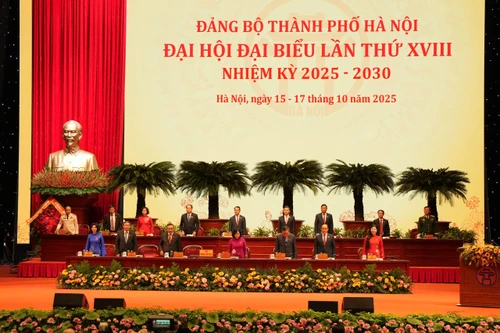 Khai mạc trọng thể Đại hội XVIII Đảng bộ Hà Nội: Đổi mới, sáng tạo và khát vọng vươn lên