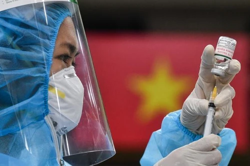 Bộ Y tế đề nghị chưa ưu tiên tiêm vaccine Covid-19 cho trẻ 12-18 tuổi vào lúc này