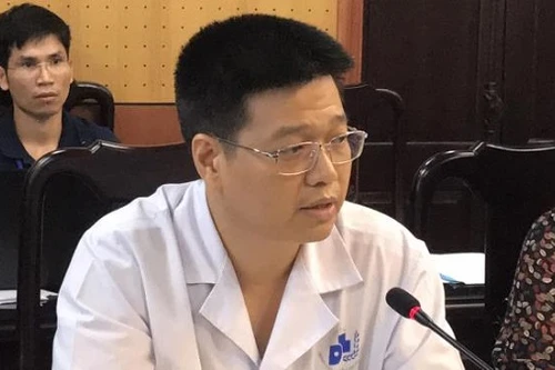 Bị "tố" kê thực phẩm chức năng kèm đơn thuốc, Bệnh viện Da liễu Trung ương nói gì?