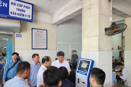 Bệnh viện thứ tư của Hà Nội xóa bỏ bệnh án giấy