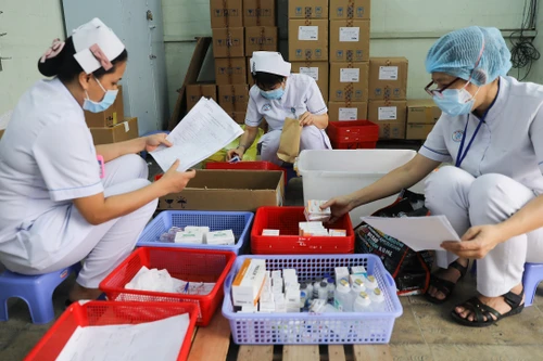 Gần 700 loại thuốc trong nước được cấp mới, gia hạn giấy đăng ký lưu hành