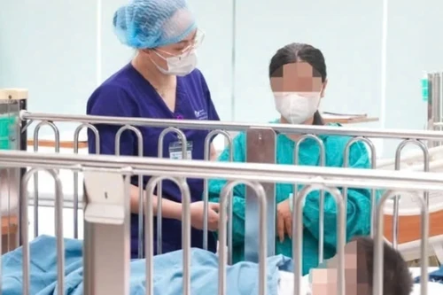 Bệnh nhi trong vụ “nộp đủ tiền mới cấp cứu” được xuất viện