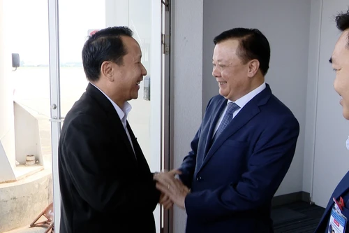 Đoàn đại biểu cấp cao thành phố Hà Nội thăm và làm việc tại Lào