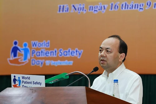 Bệnh viện Răng Hàm Mặt Trung ương sắp cạn kiệt thuốc tê, nguy cơ phải đóng cửa