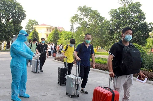 Chuyên gia nước ngoài được mời đến Việt Nam ngắn ngày không phải cách ly tập trung