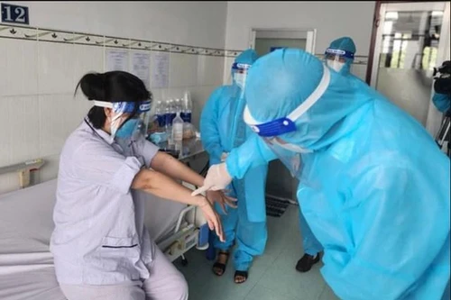 Việt Nam phát hiện ca đậu mùa khỉ thứ hai, là bạn ca bệnh đầu tiên nhưng không có nguy cơ lây lan