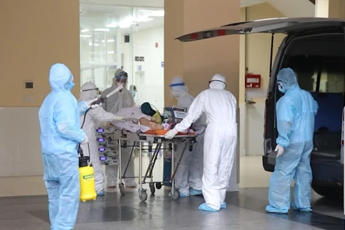 Giám đốc Sở Y tế Hà Nội: Số mắc Covid-19 tăng nhanh, chiến lược ưu tiên lúc này là hạn chế ca nặng