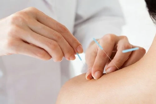 Hà Nội: Đình chỉ một cơ sở y học cổ truyền hành nghề “chui”, phạt 6 cơ sở khác