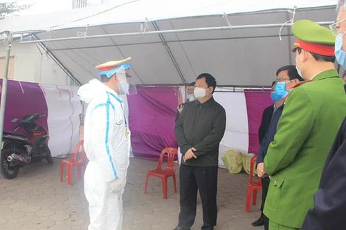 Vì sao đám cưới ở Hải Dương thành “ổ siêu lây nhiễm” Covid-19, nhiều F2 ở Hà Nội bị lây?