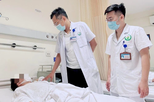 Nam trung niên gãy dương vật do quan hệ tình dục sai tư thế