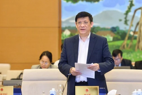 Chủ tịch Quốc hội: Phải để thầy thuốc tập trung chuyên môn, không lo lắng về quản lý bệnh viện