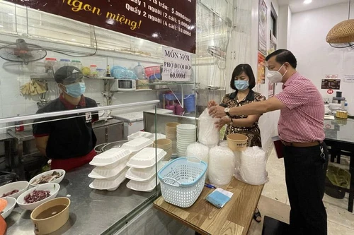 Hà Nội lập nhiều đoàn kiểm tra an toàn thực phẩm khi quán ăn, nhà hàng được mở lại