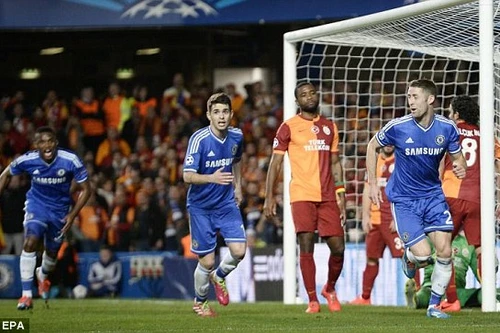 Chelsea thắng nhàn nhã Galatasaray, khi "voi rừng"... mất hút