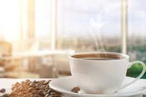 Lý do không nên uống cà phê thay bữa sáng