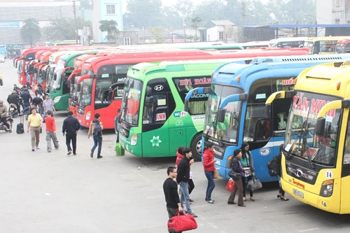 Doanh nghiệp không giảm cước sẽ không được vào bến xe