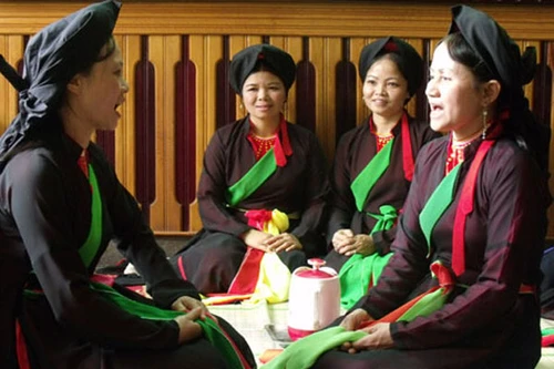 Về bên dòng Tiêu Tương nghe câu quan họ cổ