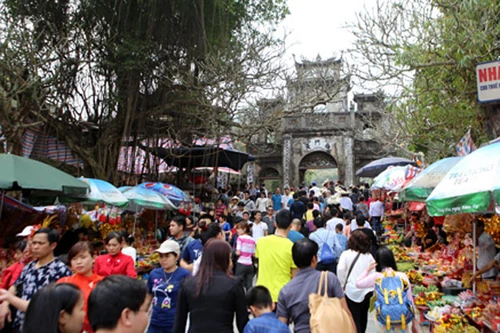 Mở hội đầu năm mới