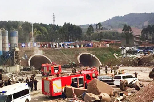 Trung Quốc: Nổ khí gas trong hầm đường bộ, 3 người chết