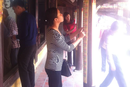 Dâng sao giải hạn biến tướng: Làm “xấu” một nghi lễ đẹp