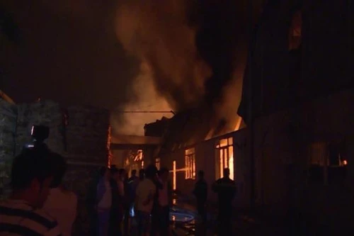 Thông tin bước đầu về hai vụ cháy lớn vừa xảy ra tại Hà Nội