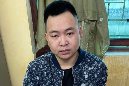 Đang chờ giao 20 viên 'thuốc lắc' cho khách, thanh niên bị Công an bắt giữ