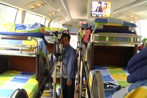 Tháo bỏ ngay ti vi, tủ lạnh "độ" trên xe khách